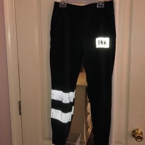 Victoria Secret Pink track pant. Sz small black